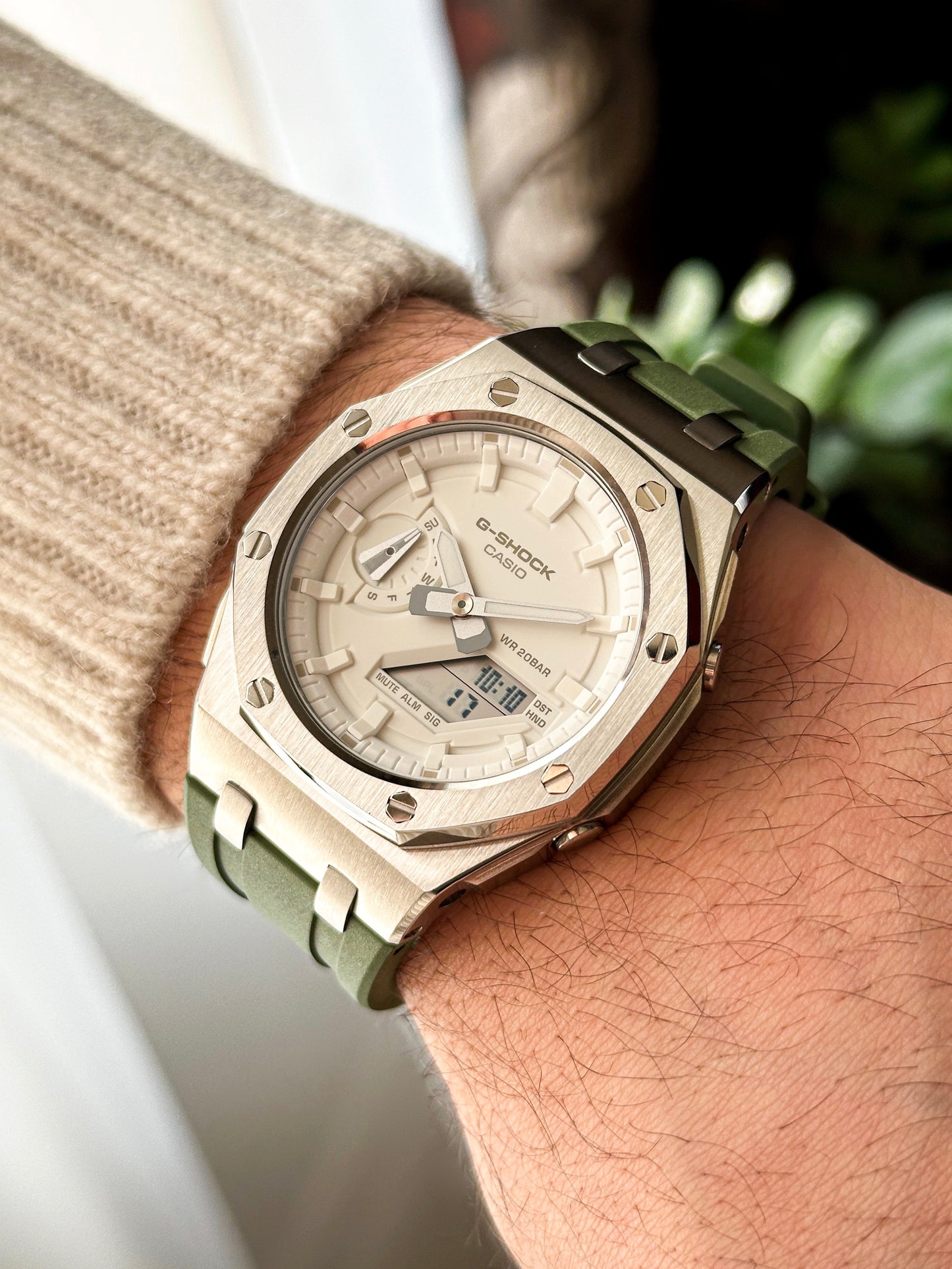 G-SHOCK CasiOak Zeleno srebrna - sa belim brojčanikom sata