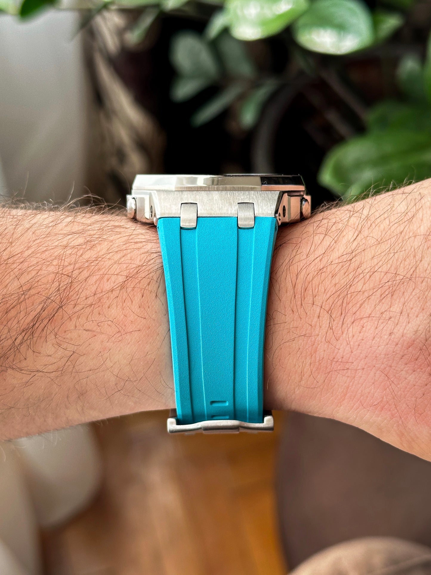 G-SHOCK CasiOak Plavo srebrna - sa crnim brojčanikom sata