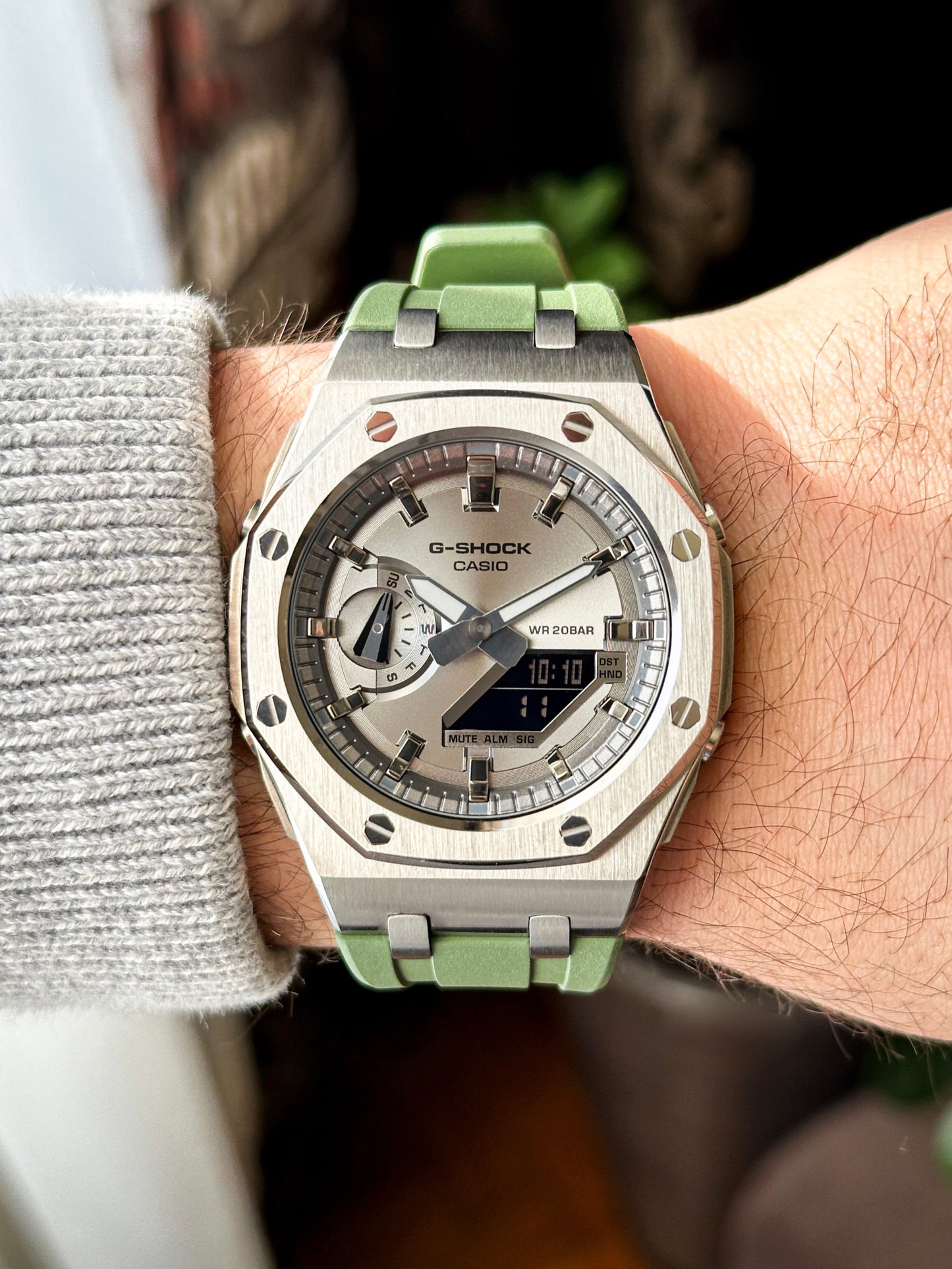 G-SHOCK CasiOak Zeleno srebrna - sa srebrnim brojčanikom sata