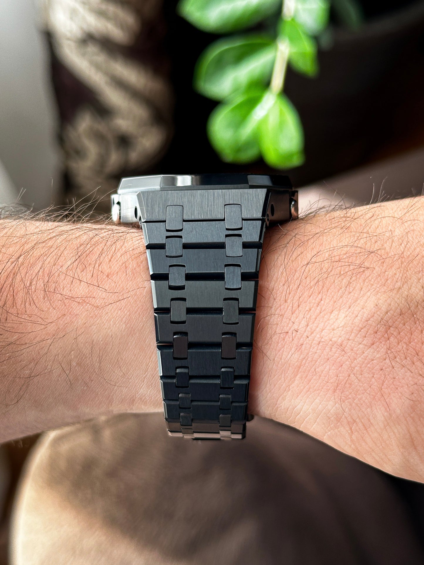 G-SHOCK CasiOak Potpuno crna - sa belim brojčanikom sata