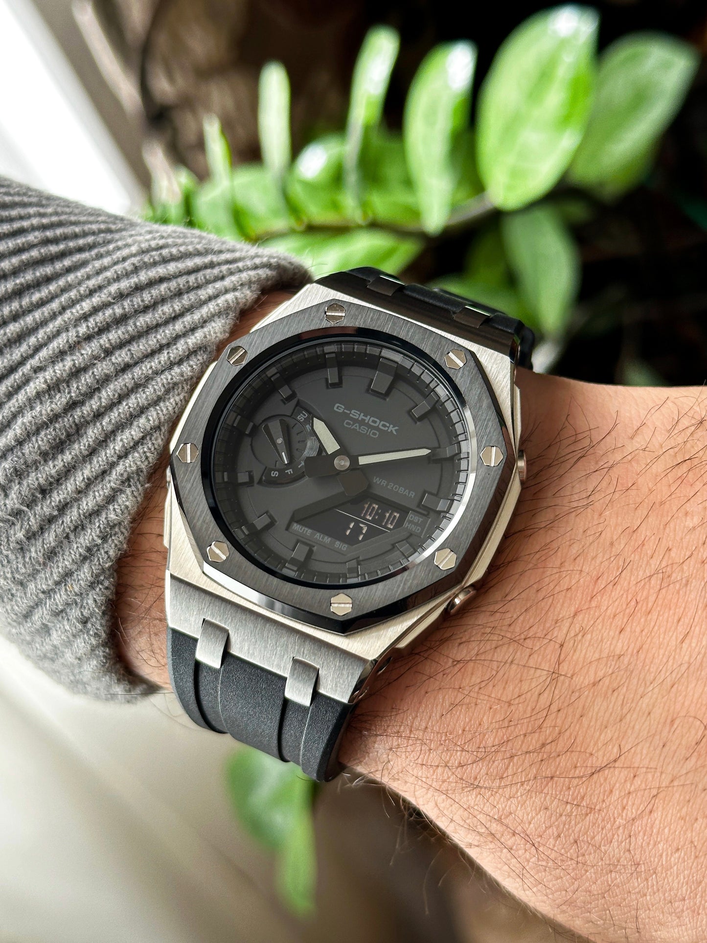  G-SHOCK CasiOak Panda - sa crnim brojčanikom sata