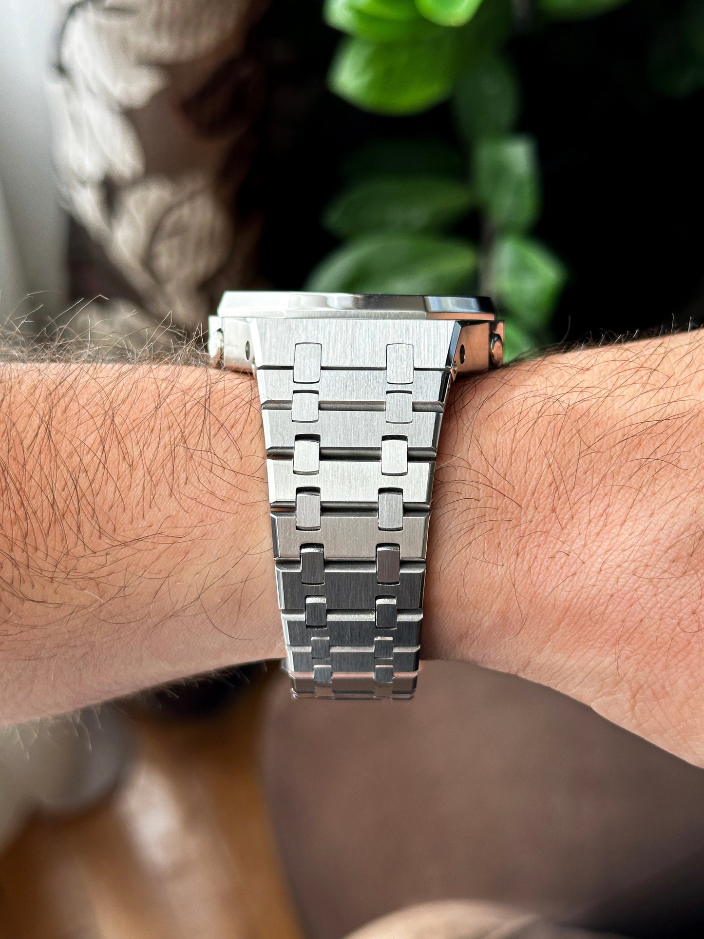 G-SHCOK CasiOak Potpuno srebrna - sa belim brojčanikom sata