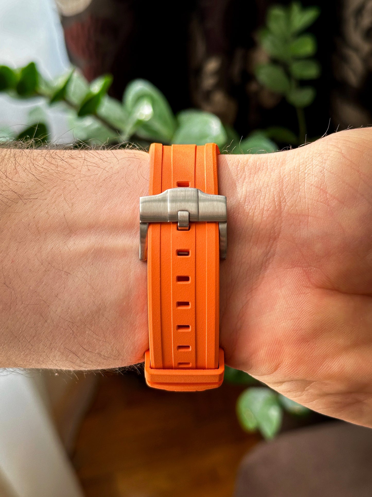 G-SHOCK CasiOak Narandžasto srebrna - sa srebrnim brojčanikom sata