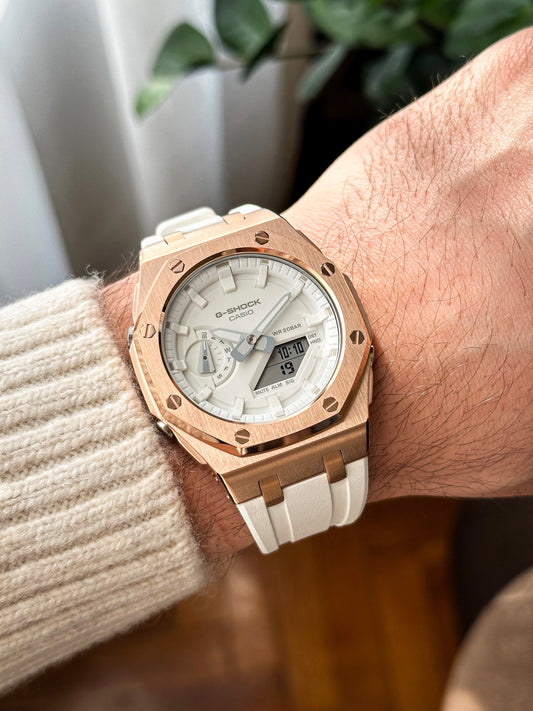 G-SHOCK CasiOak Belo bronzana - sa belim brojčanikom sata