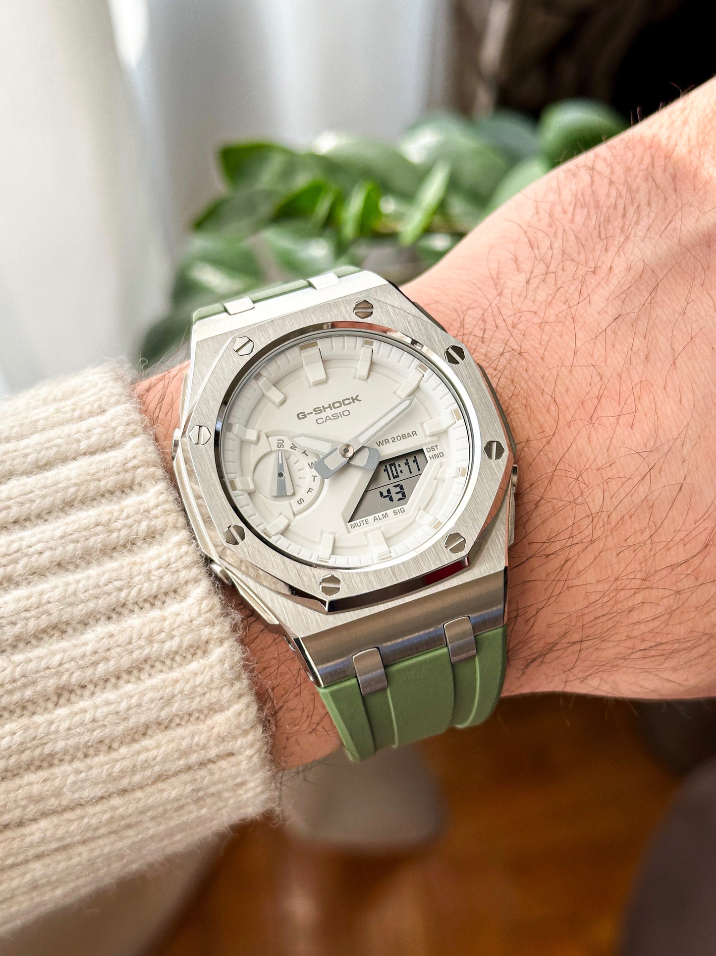 G-SHOCK CasiOak Zeleno srebrna - sa belim brojčanikom sata