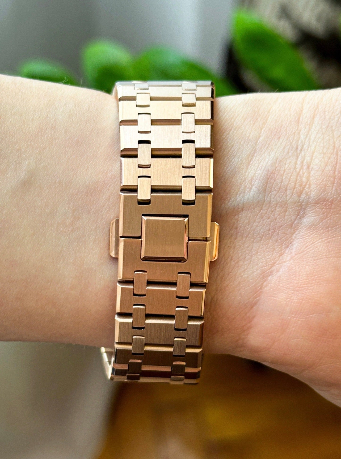 G-SHOCK CasiOak Potpuno bronzana - sa bronzanim brojčanikom sata